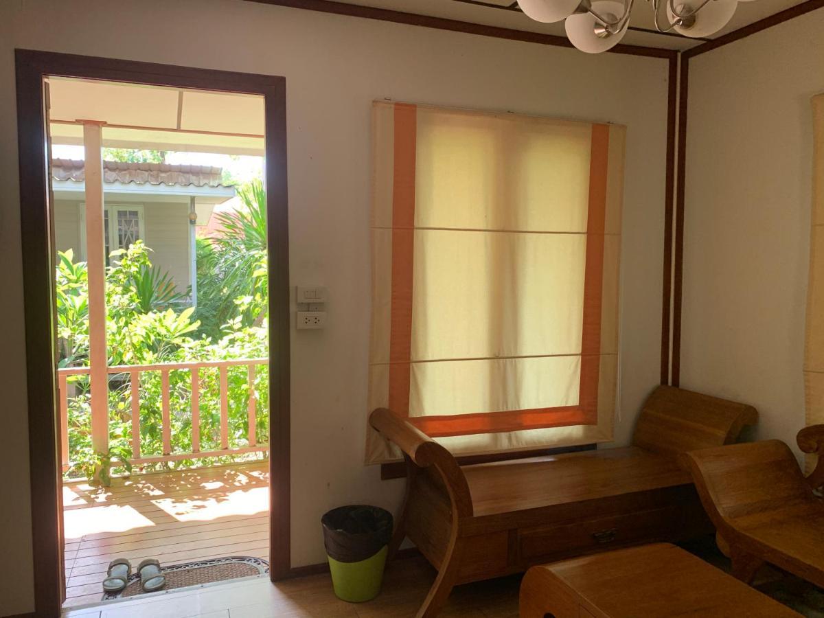 Oyo 75402 Villa Rayonghouse Ban Nong Sai Yong Exteriör bild